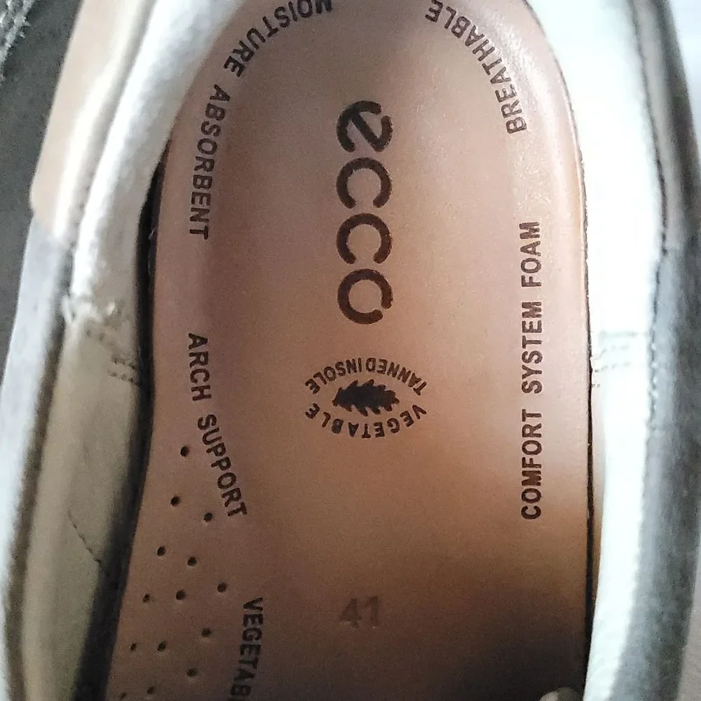 Ecco Chase II Gray Leather Sneaker Shoes Womens Size EU 41 US 10-10.5